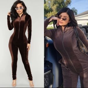 Elegant Brown Velvet Jumpsuit
